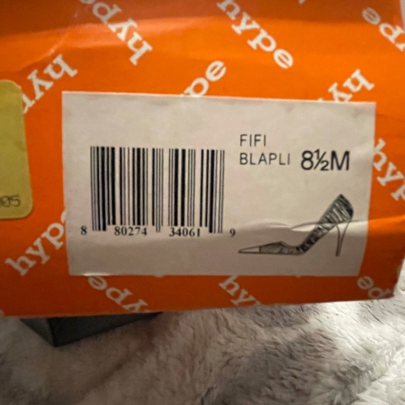 HYPE-BLACK LEATHER PUMPS WITH SHEER CLOTH OVERLAY-8 1/2M - Picture 15 of 15